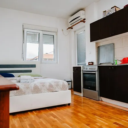 Stex Urban 1 *